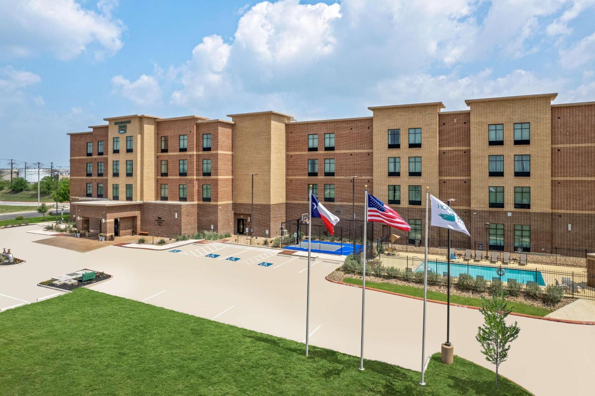 Homewood Suites By Hilton Сан Маркос Экстерьер фото